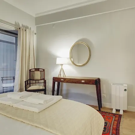 아파트 Romantic Gem In City Center *