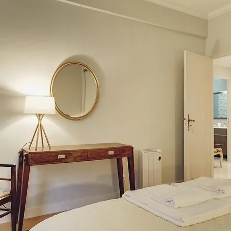 Romantic Gem In City Center